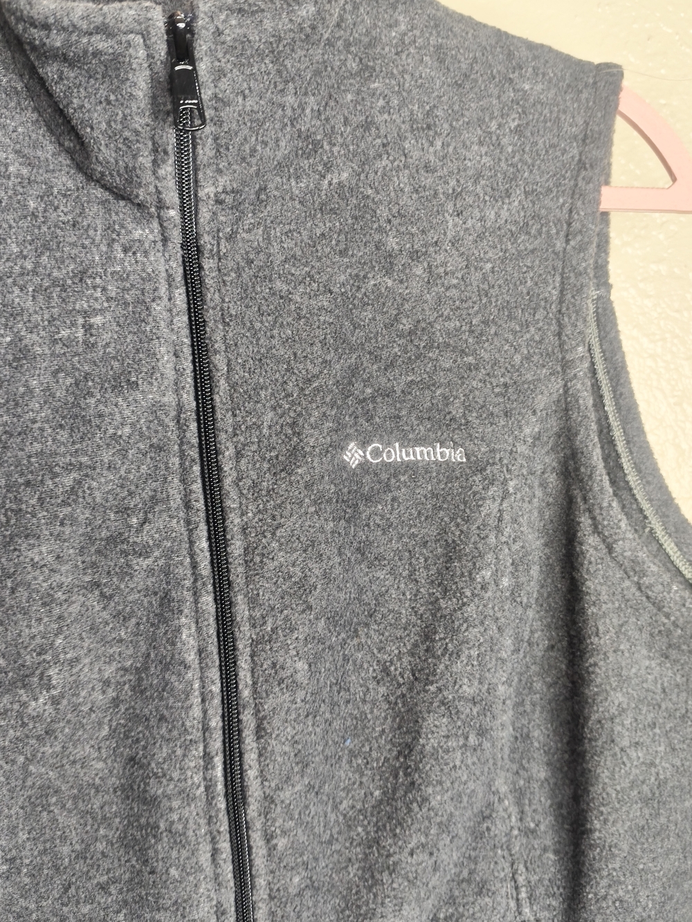 Columbia Women's Charcoal Gray Fleece Vest - Picture 8 of 12